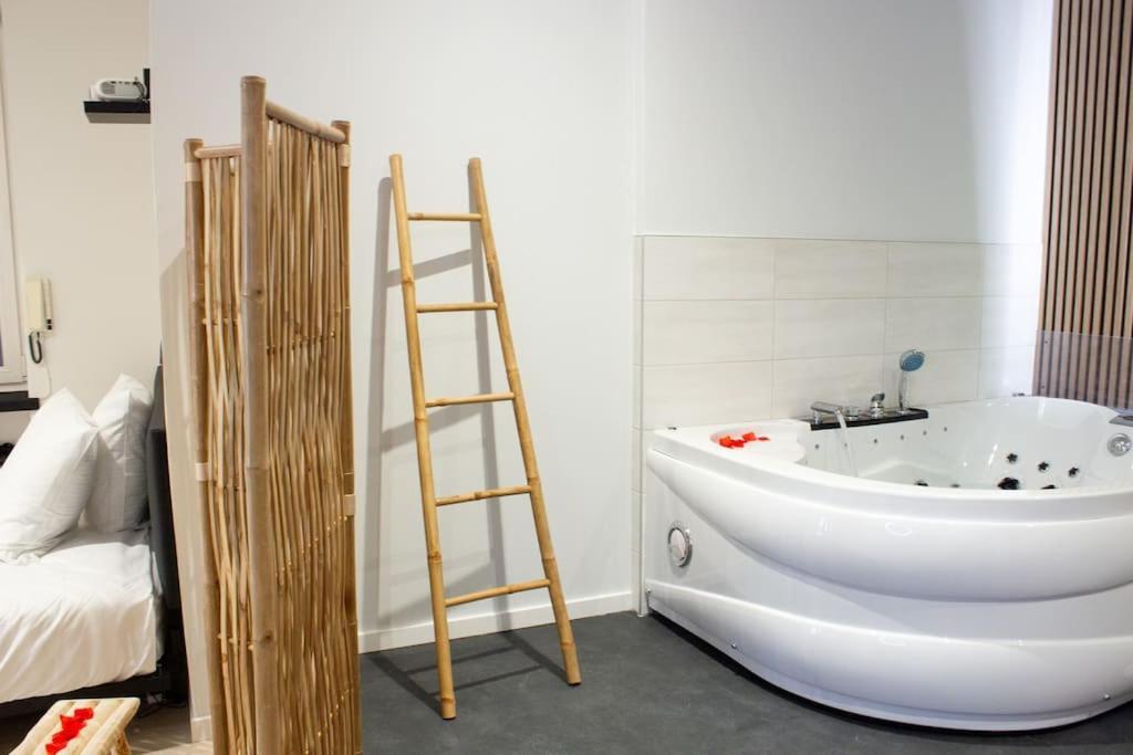 Escapade Suite Albertville Εξωτερικό φωτογραφία